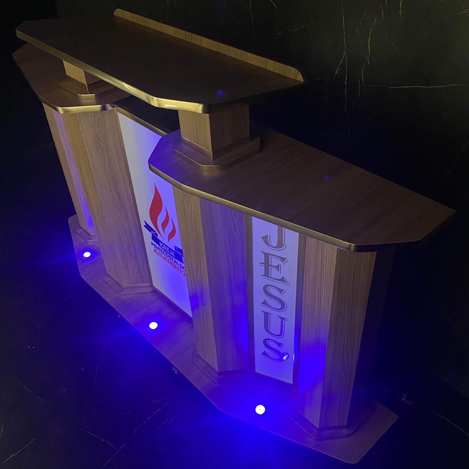 Púlpito de Madeira Samuel, Púlpito de madeira com LED, Púlpito com LED para igrejas, Púlpito moderno de madeira, Púlpito para altar com LED RGB, Púlpito com logo personalizado grátis, Púlpito para igrejas evangélicas, Púlpito de madeira com iluminação, Púlpito para altar com LED decorativo, Púlpito evangélico com logo grátis, Púlpito moderno para igrejas evangélicas, Púlpito de madeira com LED para igrejas evangélicas, Púlpito moderno com LED e logomarca personalizada, Púlpito para igreja com LED multicolor grátis, Comprar púlpito de madeira com LED RGB, Púlpito evangélico com logo adesivo personalizado, Púlpito decorativo de madeira para igrejas, Púlpito para altar com iluminação LED grátis, Melhores púlpitos de madeira modernos, Púlpito com LEDs coloridos para ministérios evangélicos, Púlpito para igrejas pequenas ou grandes com LED RGB, Onde comprar púlpito de madeira com LED grátis para igrejas, Púlpito com logomarca personalizada para altar evangélico, Púlpito moderno com iluminação LED RGB para decoração de igrejas, Púlpito de madeira com LED e logo Jesus grátis, Melhor púlpito decorativo para altar com luzes coloridas, Púlpito evangélico com logomarca em adesivo grátis, Púlpito com iluminação LED e base de madeira robusta, Ofertas de púlpitos personalizados com LED RGB, Púlpito para altar evangélico com logo adesiva e LED grátis, Púlpito para igrejas pequenas com LED RGB decorativo, Púlpito para igreja evangélica com LED RGB, Púlpito decorativo para pastores evangélicos, Púlpito de madeira moderno para cultos, Púlpito para altar com LEDs para igrejas evangélicas, Púlpito com iluminação cristã para altar de igreja, Melhor púlpito moderno para igrejas pentecostais, Púlpito decorativo para ministérios religiosos, Púlpito de madeira com iluminação para igrejas evangélicas, Púlpito robusto e decorativo para pastores, Púlpito para altar de pastores com LED RGB, Púlpito com personalização grátis para igrejas, Decoração para altar de pastores com púlpito de madeira, Púlpito para igrejas tradicionais com toque moderno, Púlpito LED RGB grátis para igrejas evangélicas, Púlpito com logomarca adesiva personalizada grátis, Púlpito de madeira com luzes coloridas LED, Púlpito com iluminação LED RGB decorativo para altar, Púlpito de madeira moderno com LED para pastores, Púlpito decorativo com logo adesivo Jesus incluso, Púlpito estilo clássico com LED RGB grátis, Púlpito de madeira iluminado para cultos evangélicos, Púlpito decorativo com logo cristã personalizável grátis, Púlpito com luzes RGB e madeira resistente para igrejas, Púlpito com LED para igrejas em São Paulo, Comprar púlpito de madeira em Minas Gerais, Púlpito evangélico com logo grátis em Goiás, Púlpito moderno com luzes em Brasília, Púlpito personalizado para altar no Rio de Janeiro, Púlpito decorativo para ministérios evangélicos na Bahia, Púlpito LED grátis para igrejas no Paraná, Púlpito de Madeira com LED RGB e Logo Grátis Modernize sua igreja hoje, Personalize o altar da sua igreja com púlpitos modernos Confira, Púlpito com LED e logomarca adesiva para igrejas evangélicas. Frete rápido, Decore com estilo: Púlpito de madeira com LEDs coloridos Compre agora