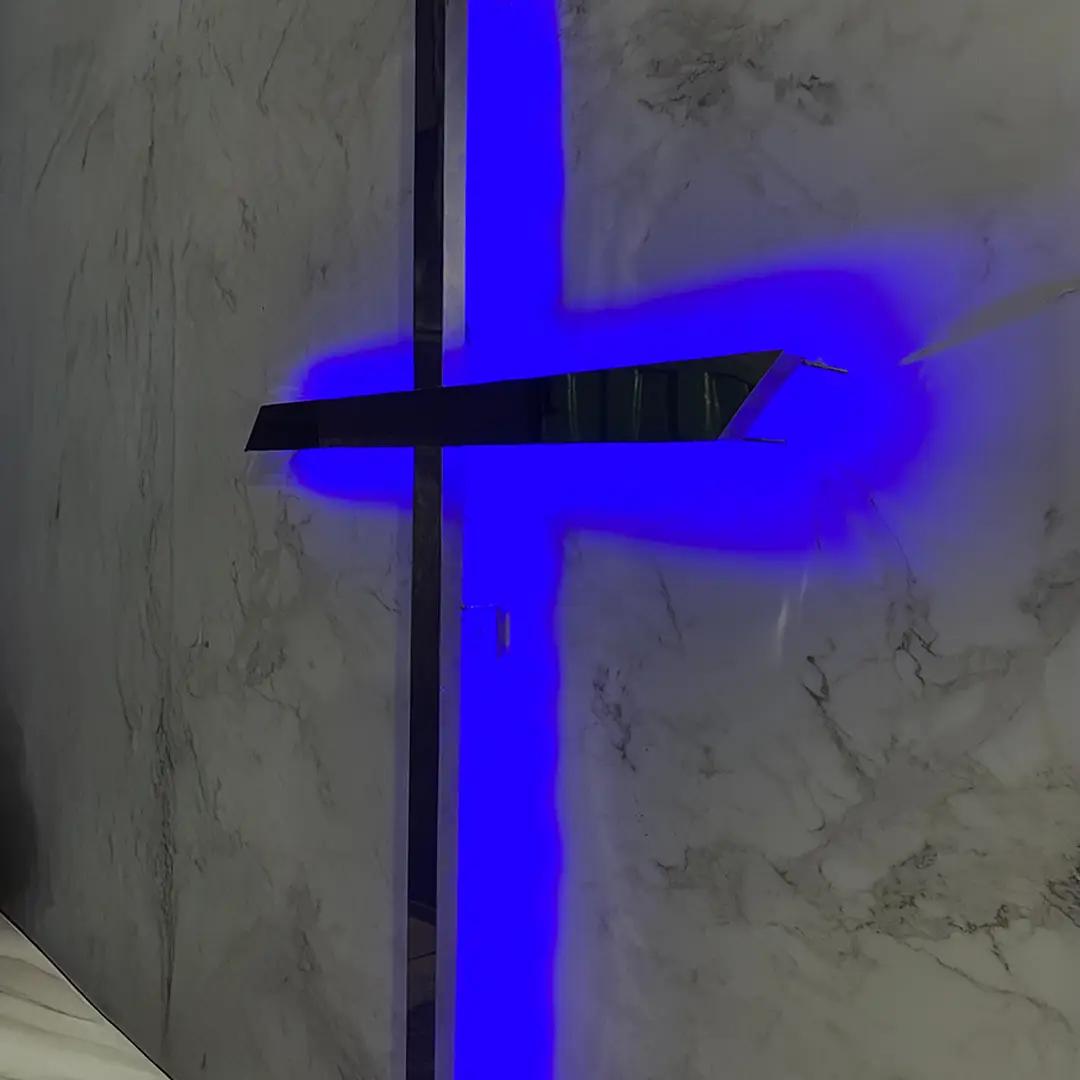 Letreiro Cruz Crucifixo